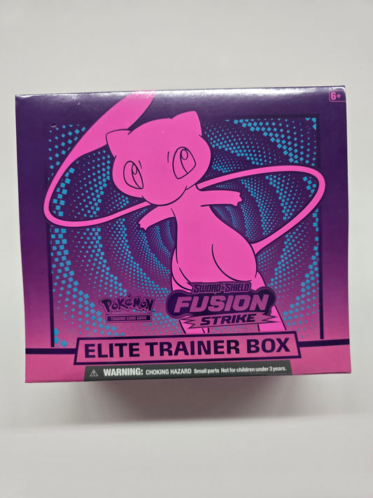 Elite Trainer Box - Fusion Strike (Englisch)