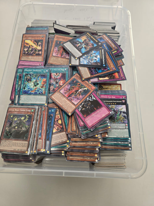 Yu-gi-oh! Leftover Box 1